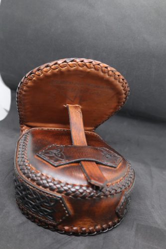 Kelta kutyás tarsoly