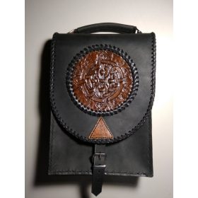 Kelta motívummal díszített bőrtáska /4003/