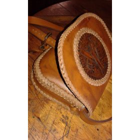 Ismerős arcok motívummal díszített táska /4012/