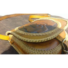 Tulipán motívummal díszitett női kis táska /4013/